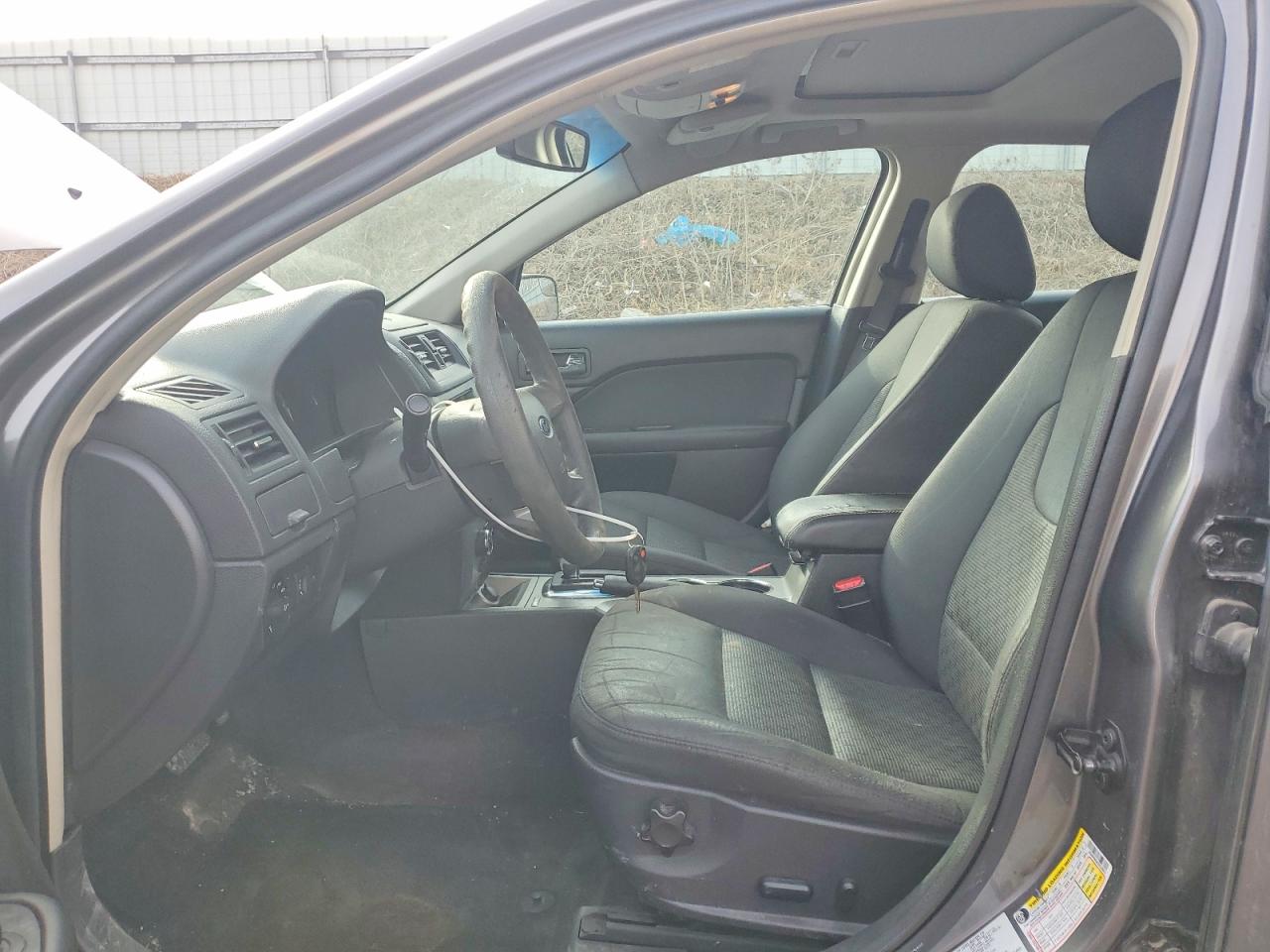 2012 FORD FUSION SE photo 13