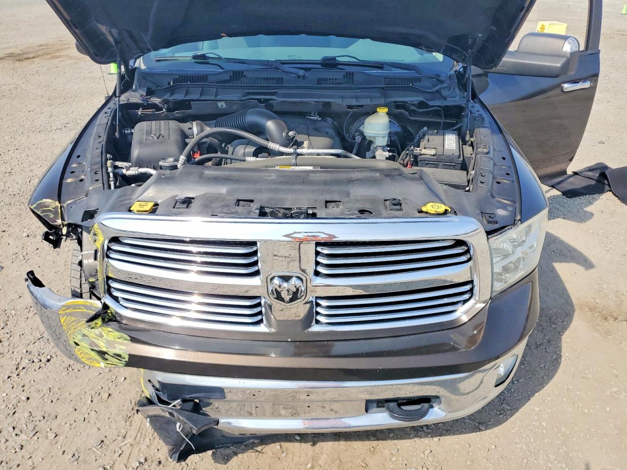 2014 RAM 1500 photo 31