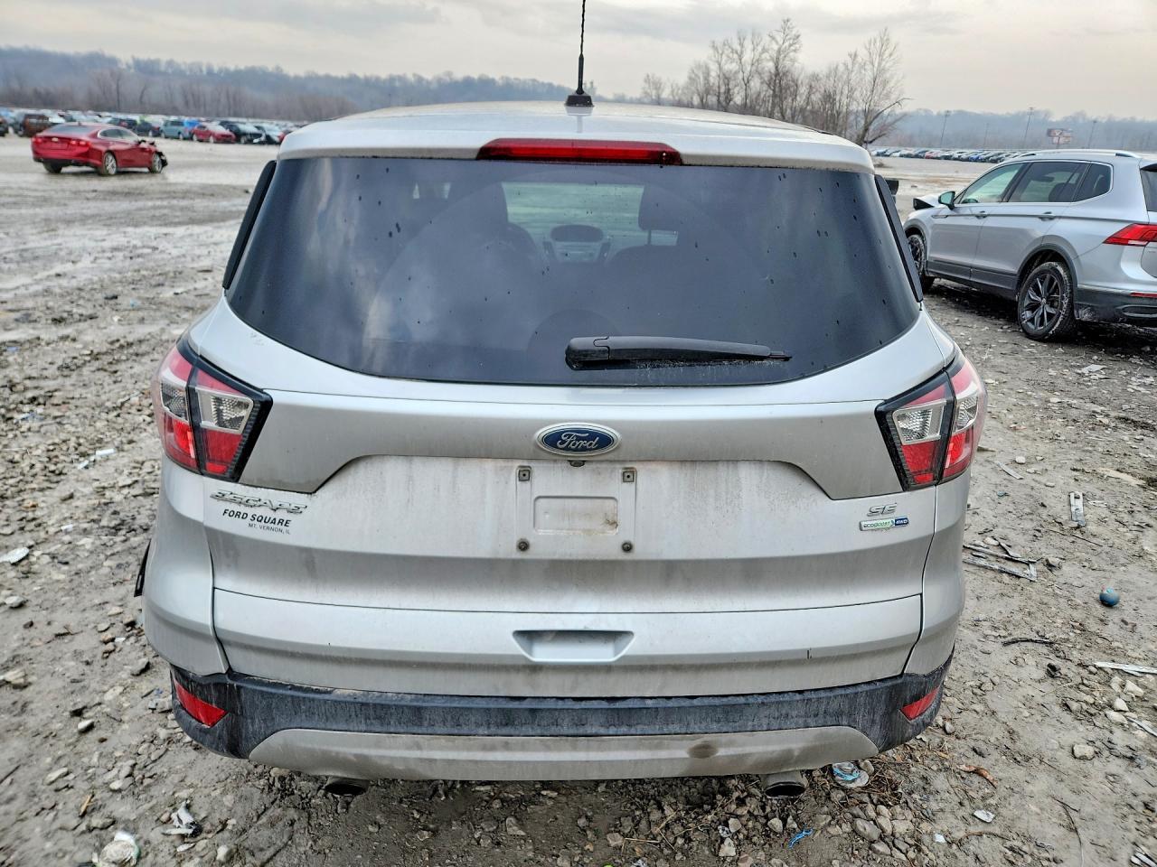 2017 FORD ESCAPE SE photo 6