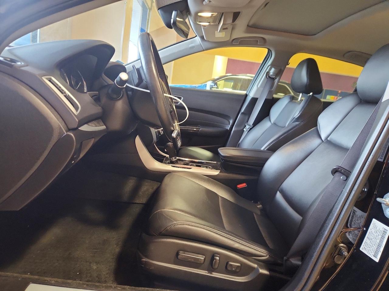 2018 ACURA TLX photo 13