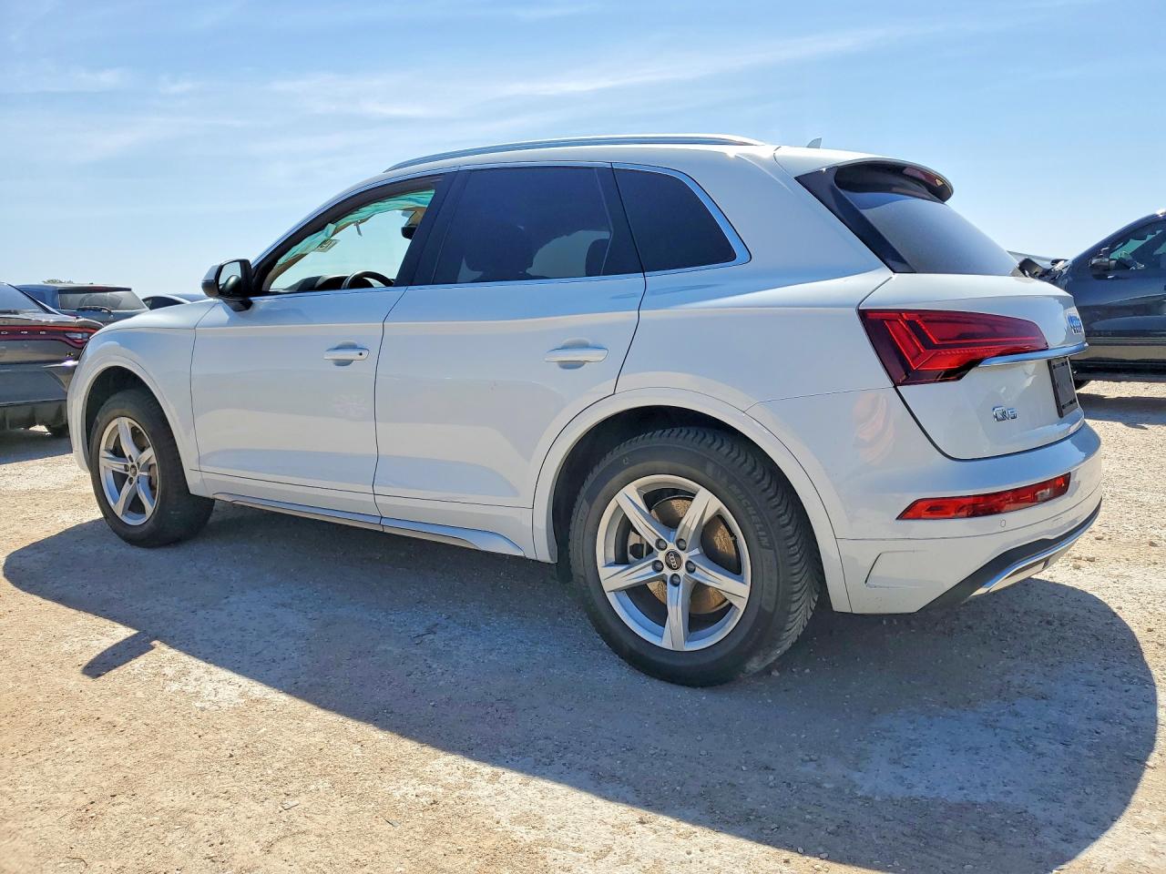 2021 AUDI Q5 PREMIUM photo 4