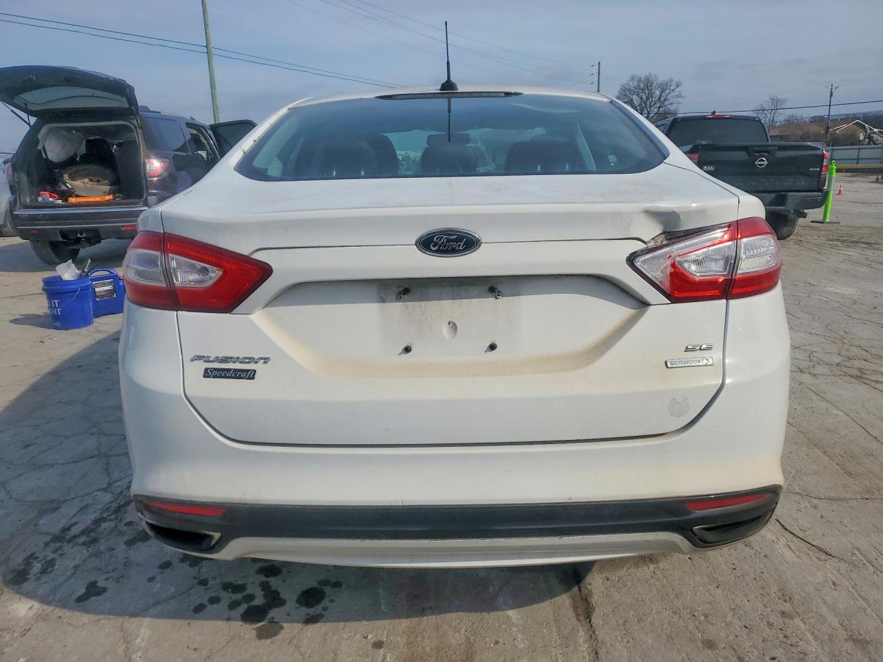 2013 FORD FUSION SE photo 6