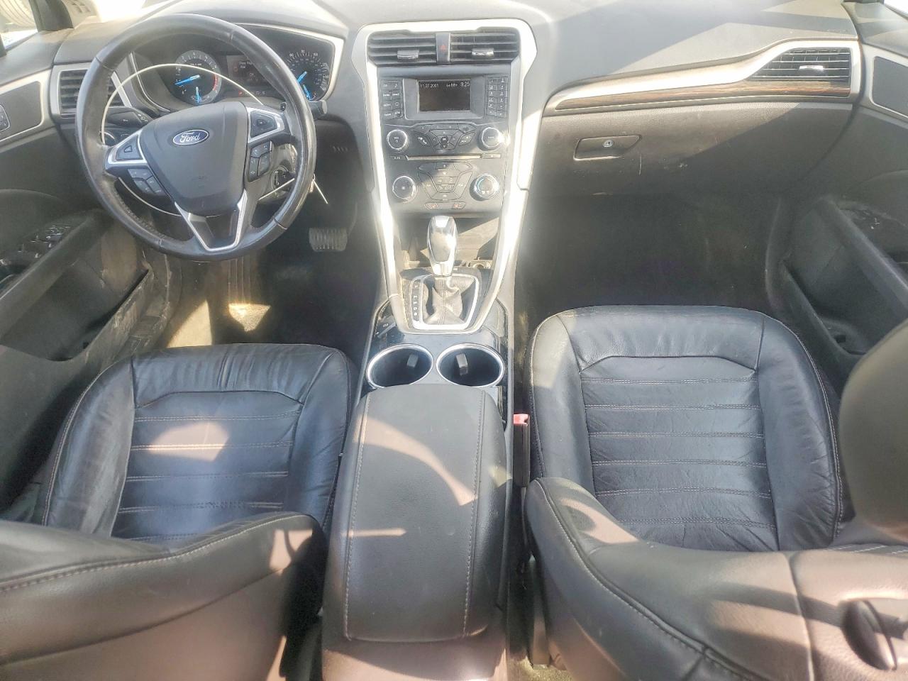 2013 FORD FUSION SE photo 8