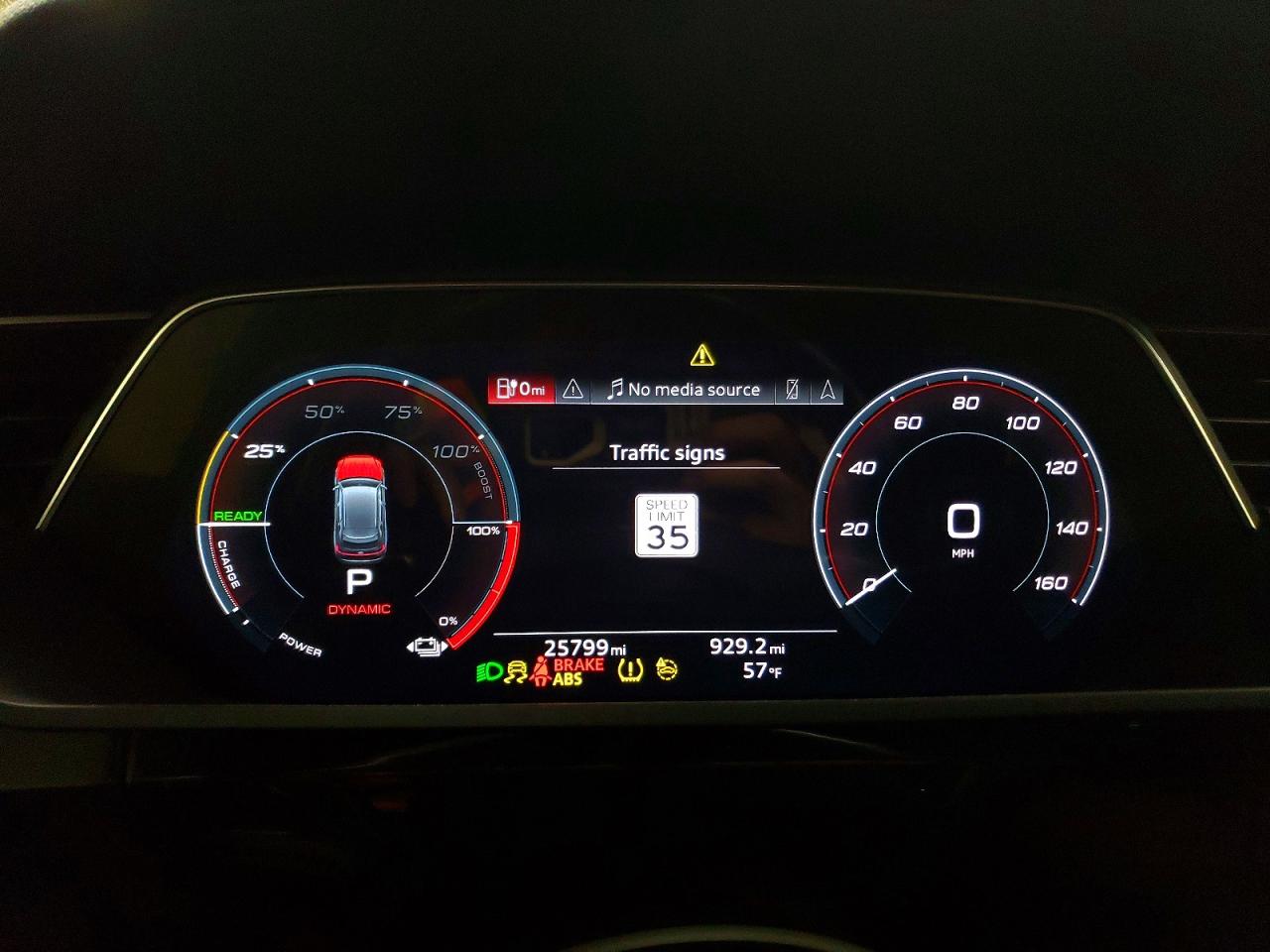 2022 AUDI E-TRON PREMIUM PLUS photo 25