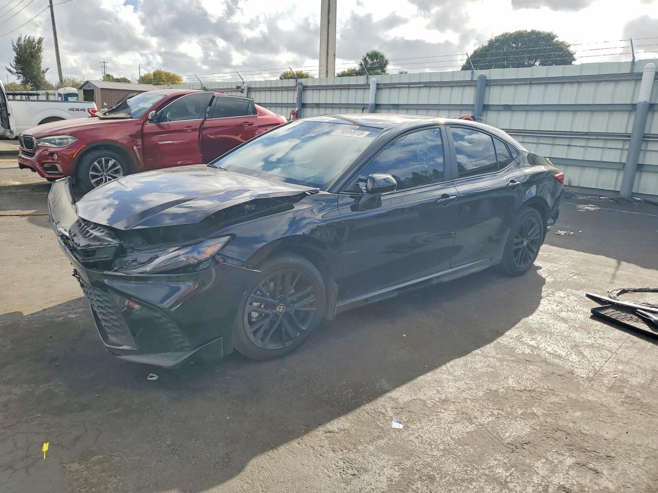 2025 TOYOTA CAMRY