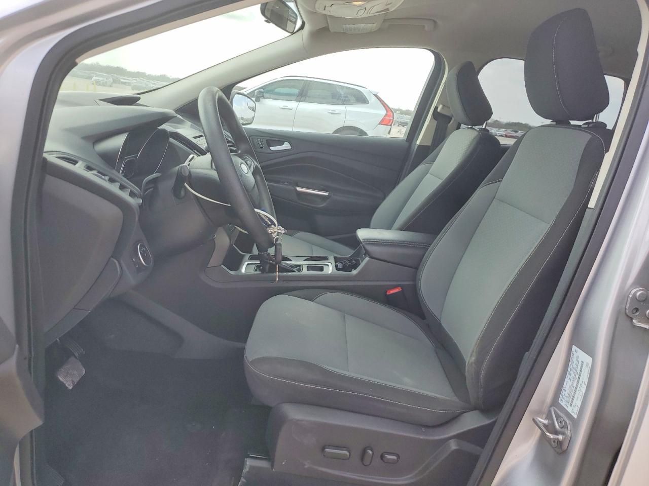 2018 FORD ESCAPE SE photo 13