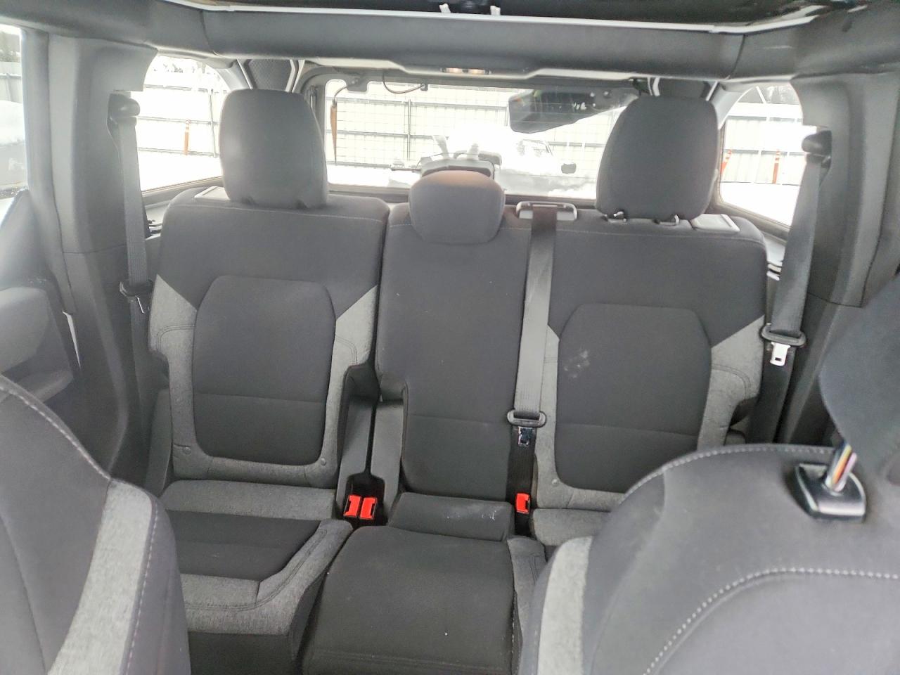 2023 FORD BRONCO BASE photo 19