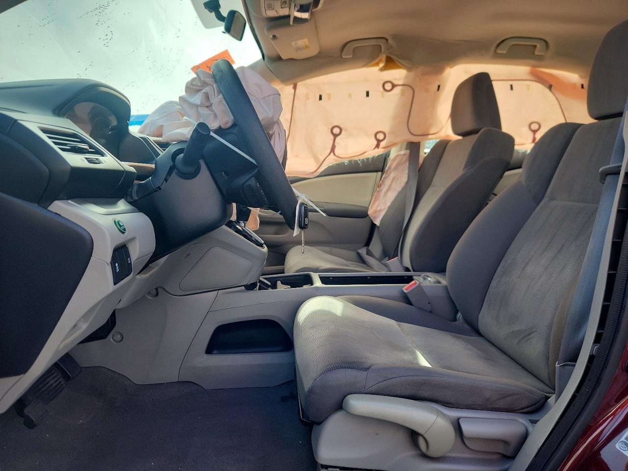 2014 HONDA CR-V LX photo 19