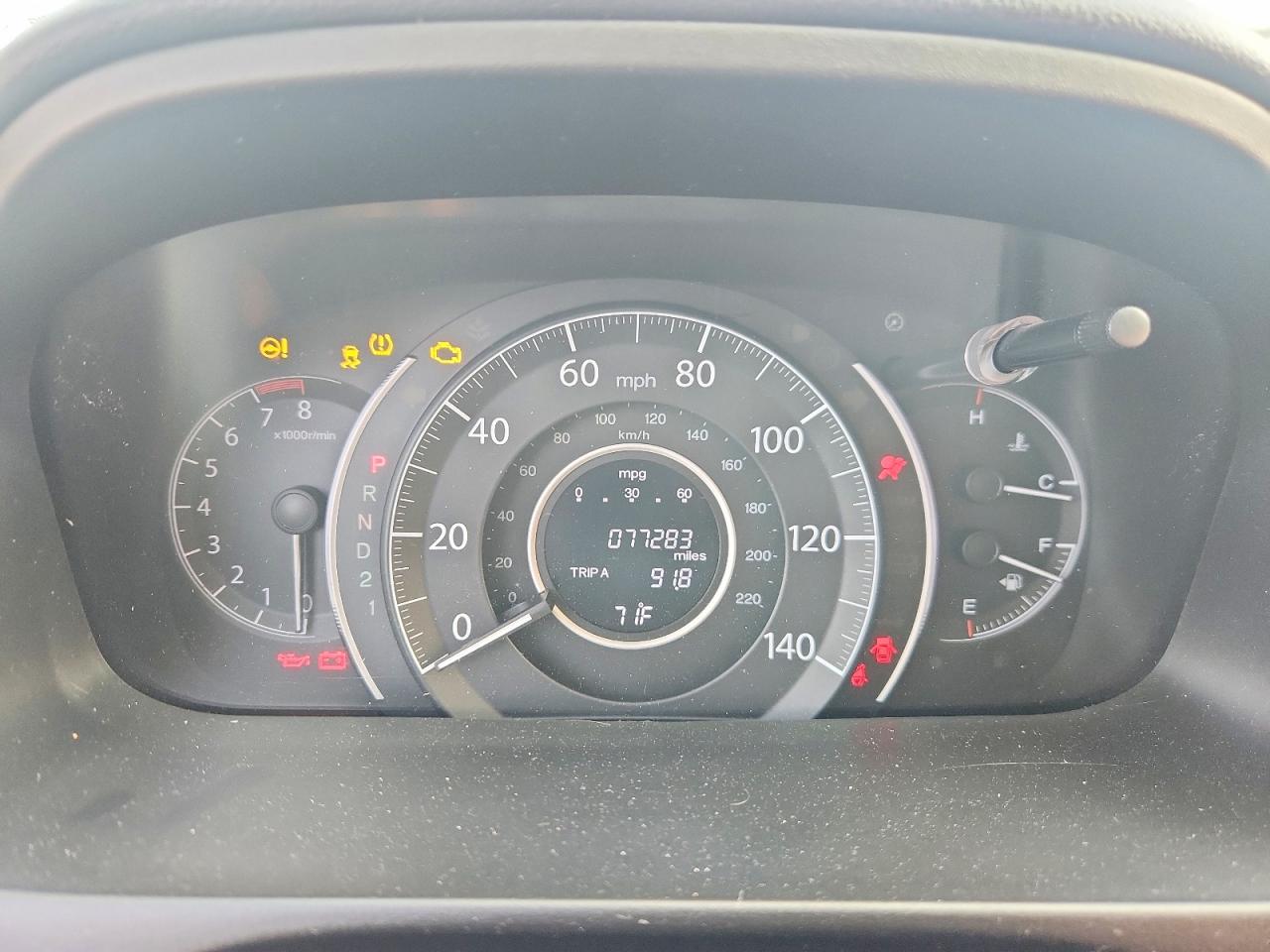 2014 HONDA CR-V LX photo 25