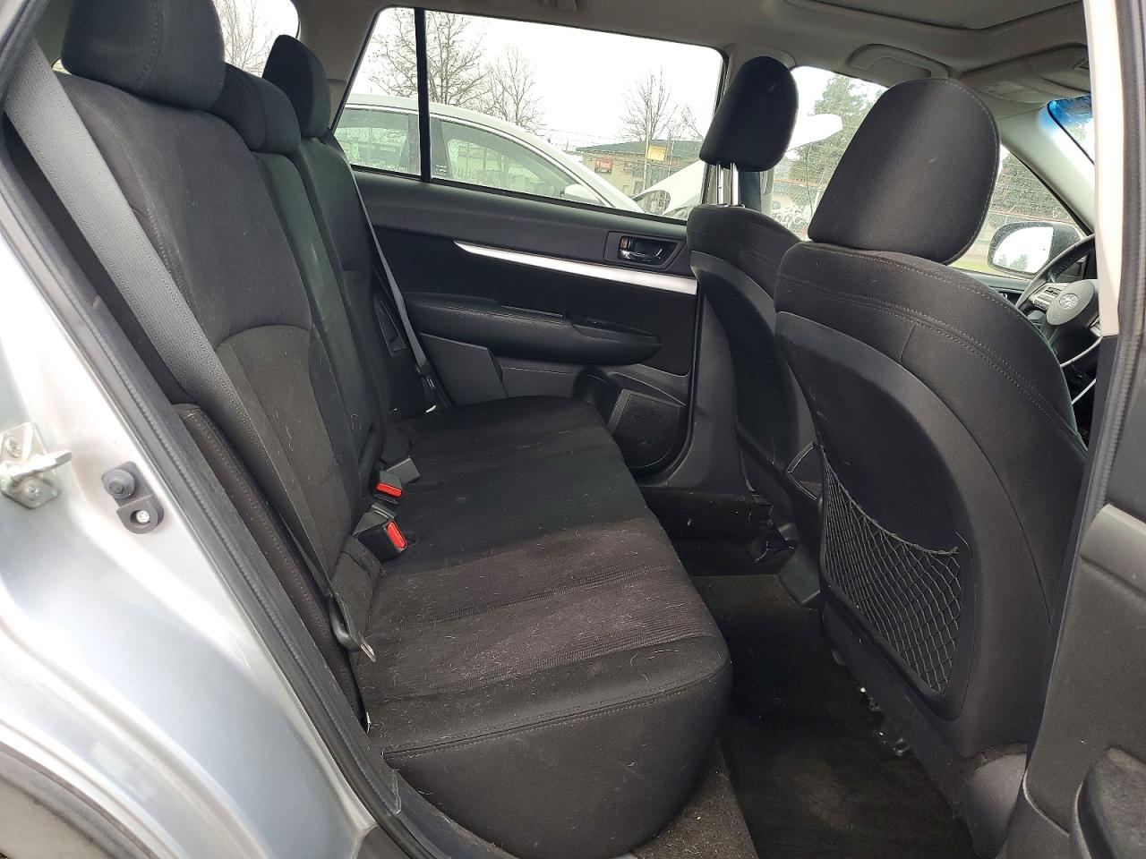 2014 SUBARU OUTBACK 2.5I PREMIUM photo 31