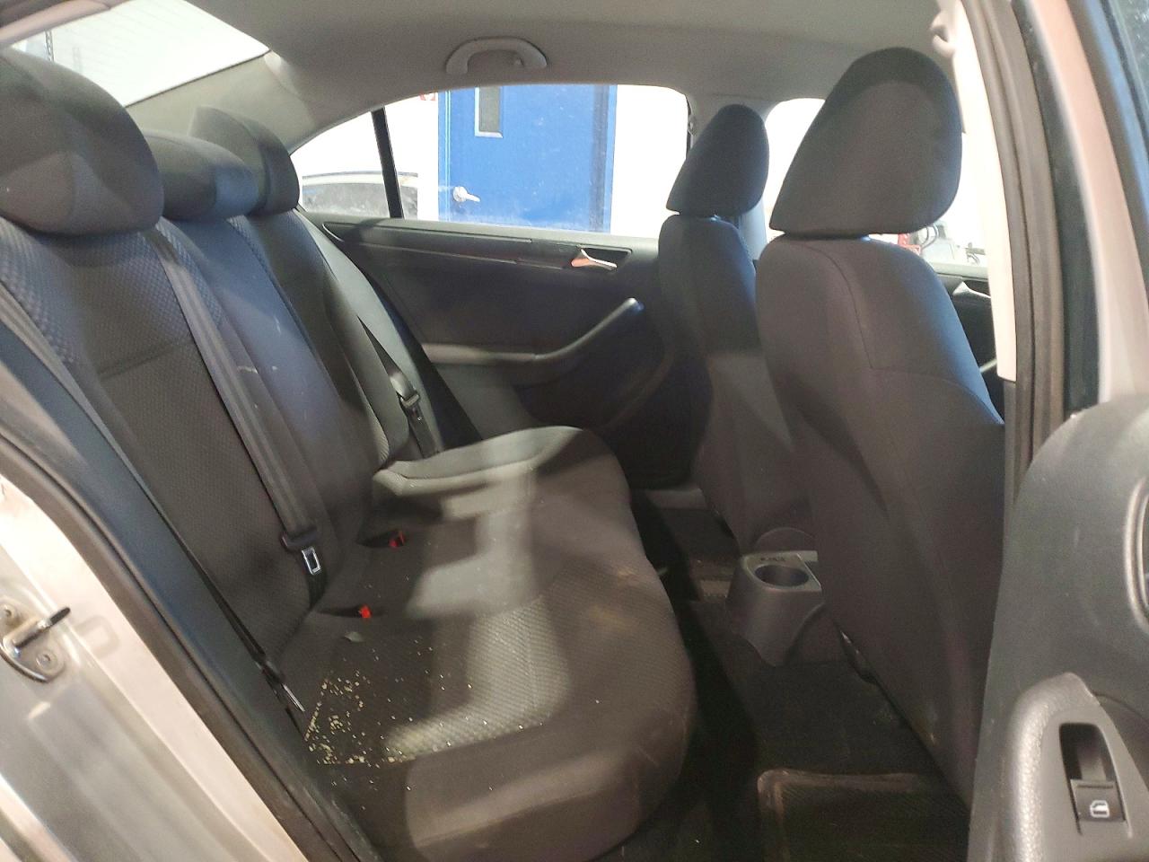 2012 VOLKSWAGEN JETTA BASE photo 10