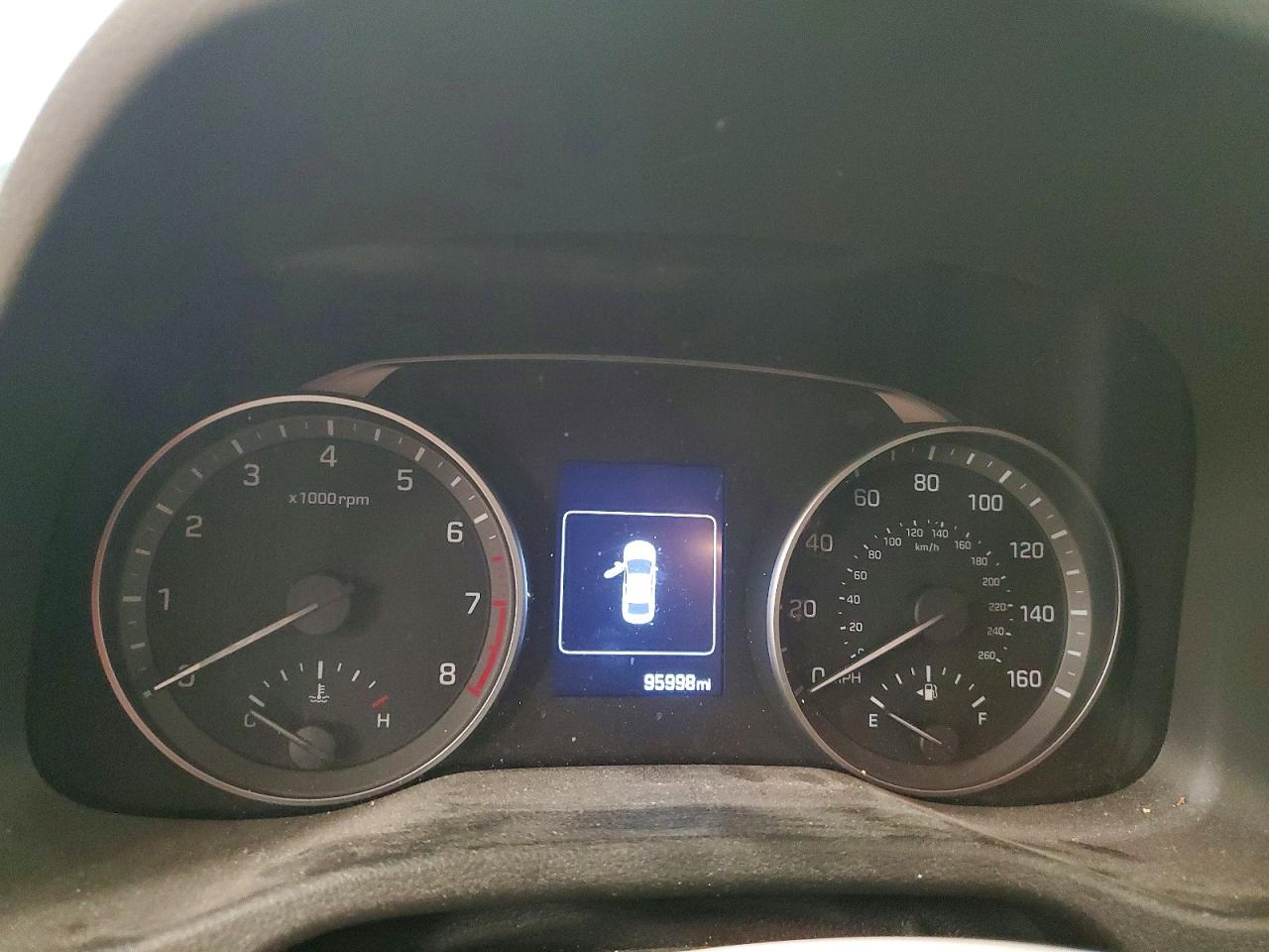 2018 HYUNDAI ELANTRA VALUE EDITION photo 9