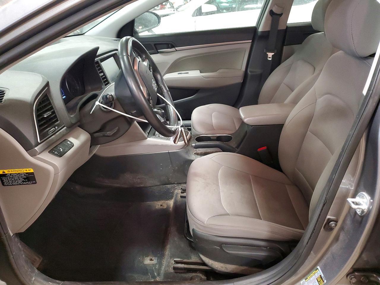2018 HYUNDAI ELANTRA VALUE EDITION photo 7