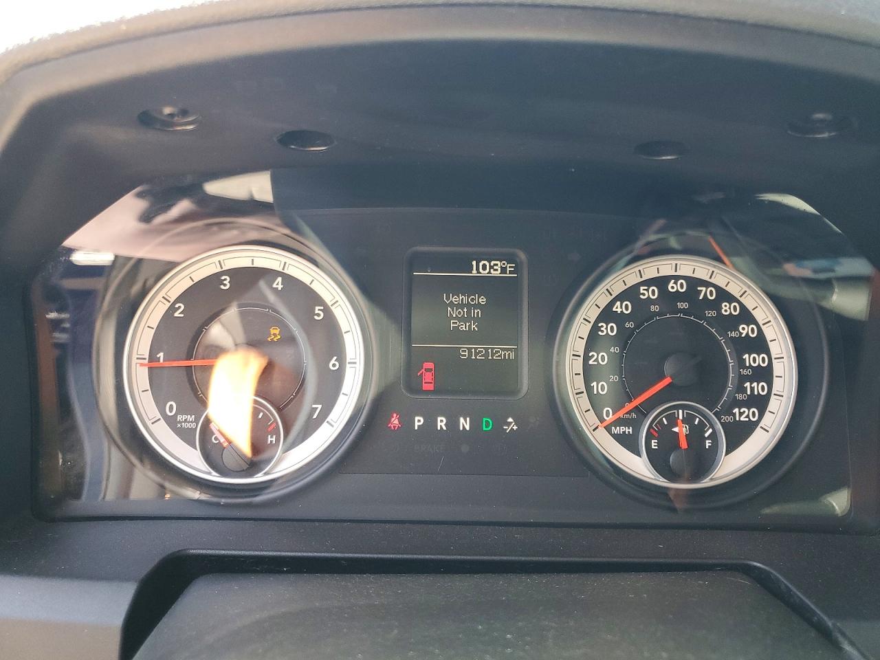 2013 RAM 1500 ST photo 17