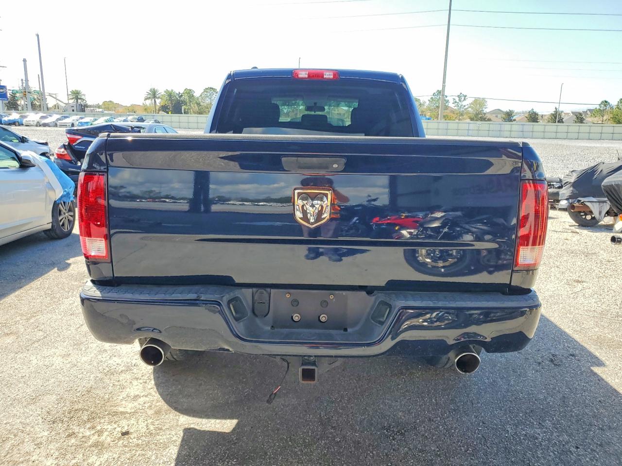 2013 RAM 1500 ST photo 11