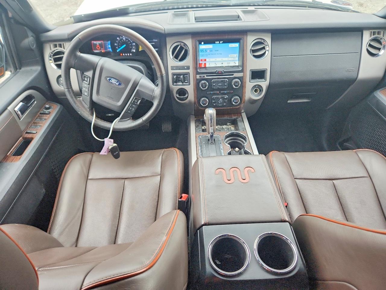 2017 FORD EXPEDITION XLT photo 8