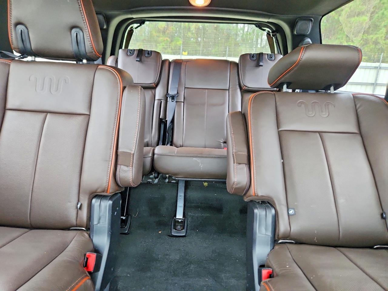 2017 FORD EXPEDITION XLT photo 10