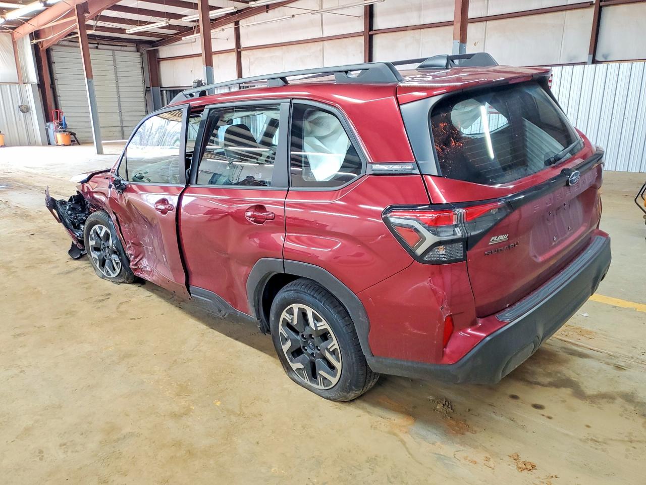 2025 SUBARU FORESTER photo 2