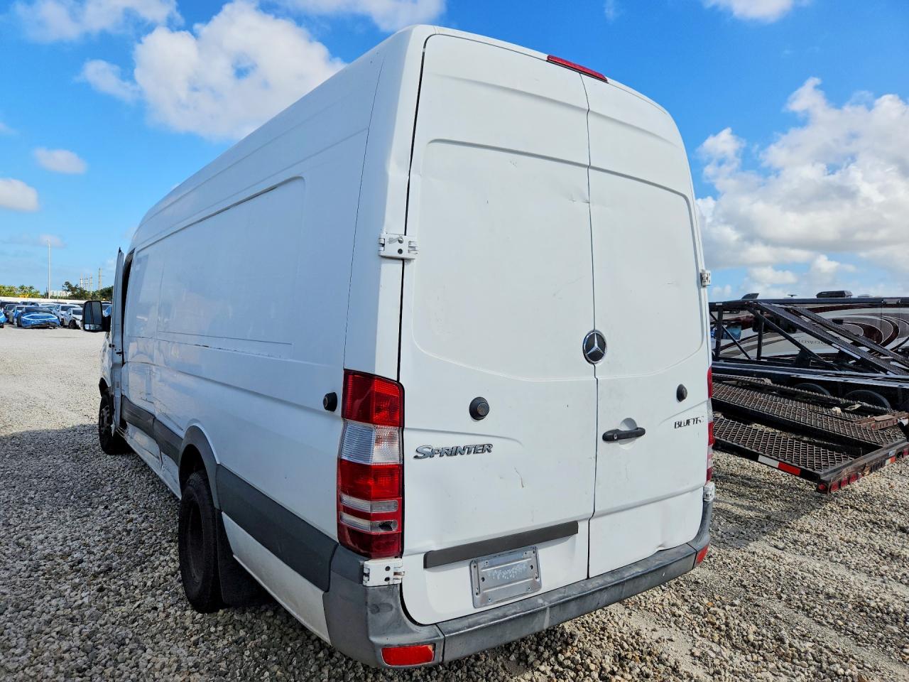 2012 MERCEDES-BENZ SPRINTER 3500 photo 2