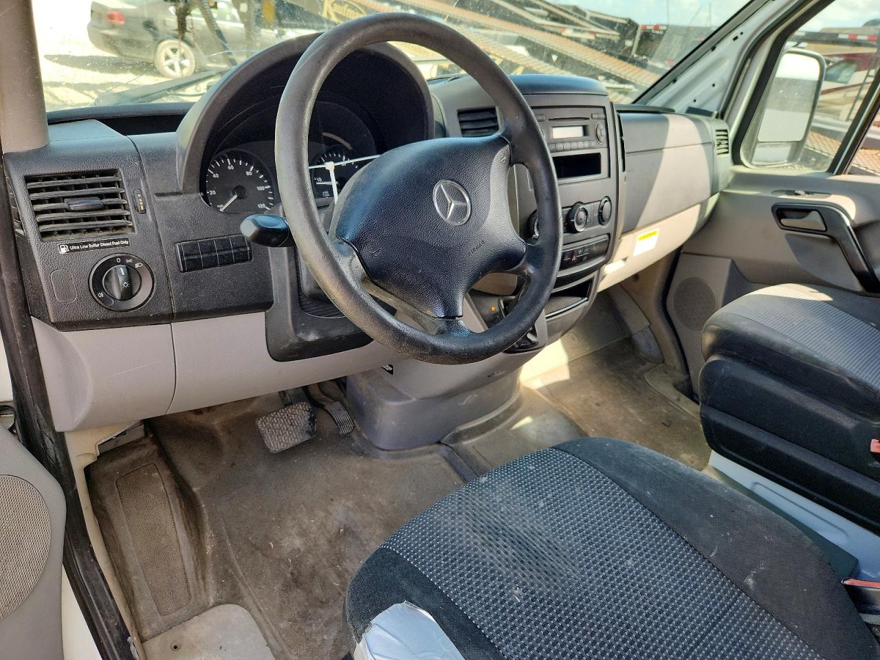 2012 MERCEDES-BENZ SPRINTER 3500 photo 8