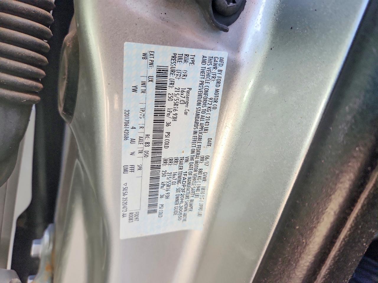 2017 FORD FOCUS SE photo 25