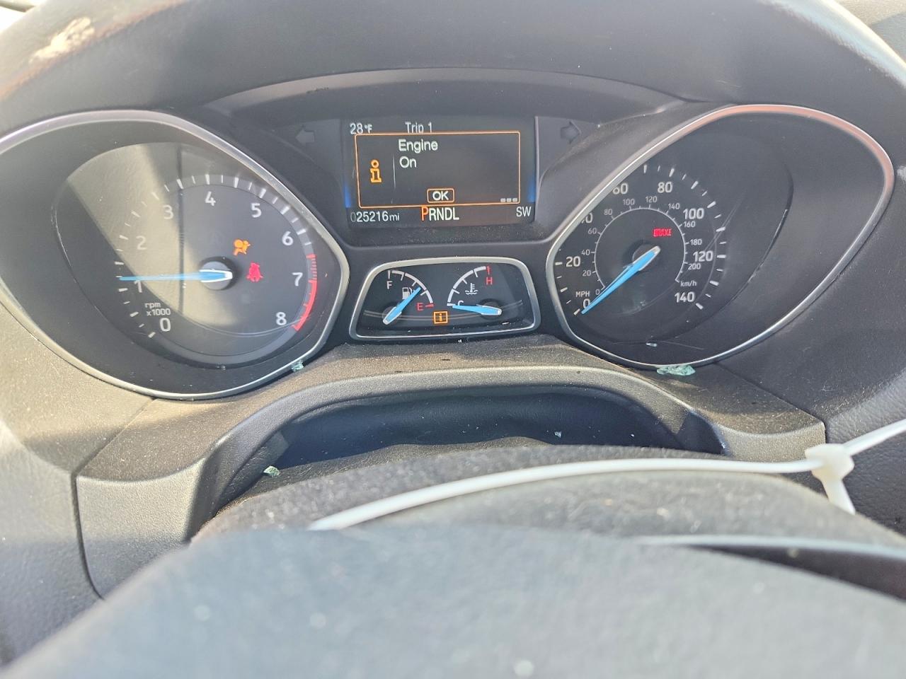 2017 FORD FOCUS SE photo 17