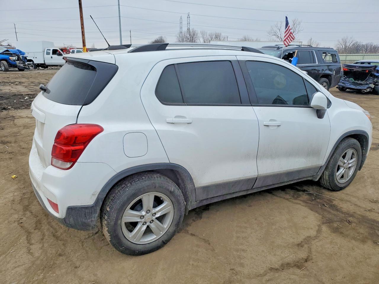 2021 CHEVROLET TRAX 1LT photo 7