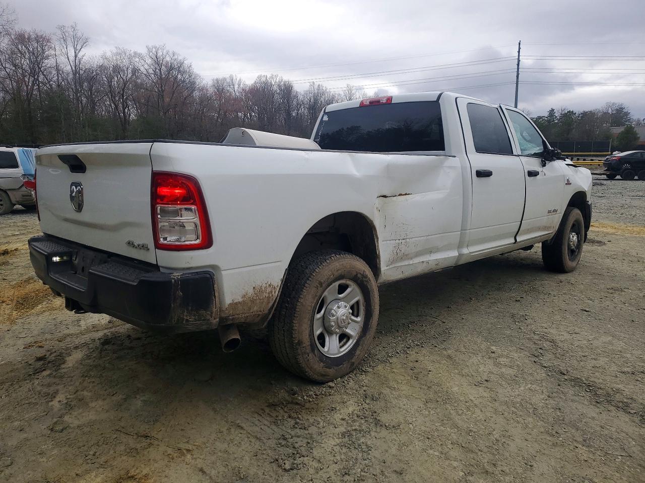 2022 RAM 3500 TRADESMAN photo 7