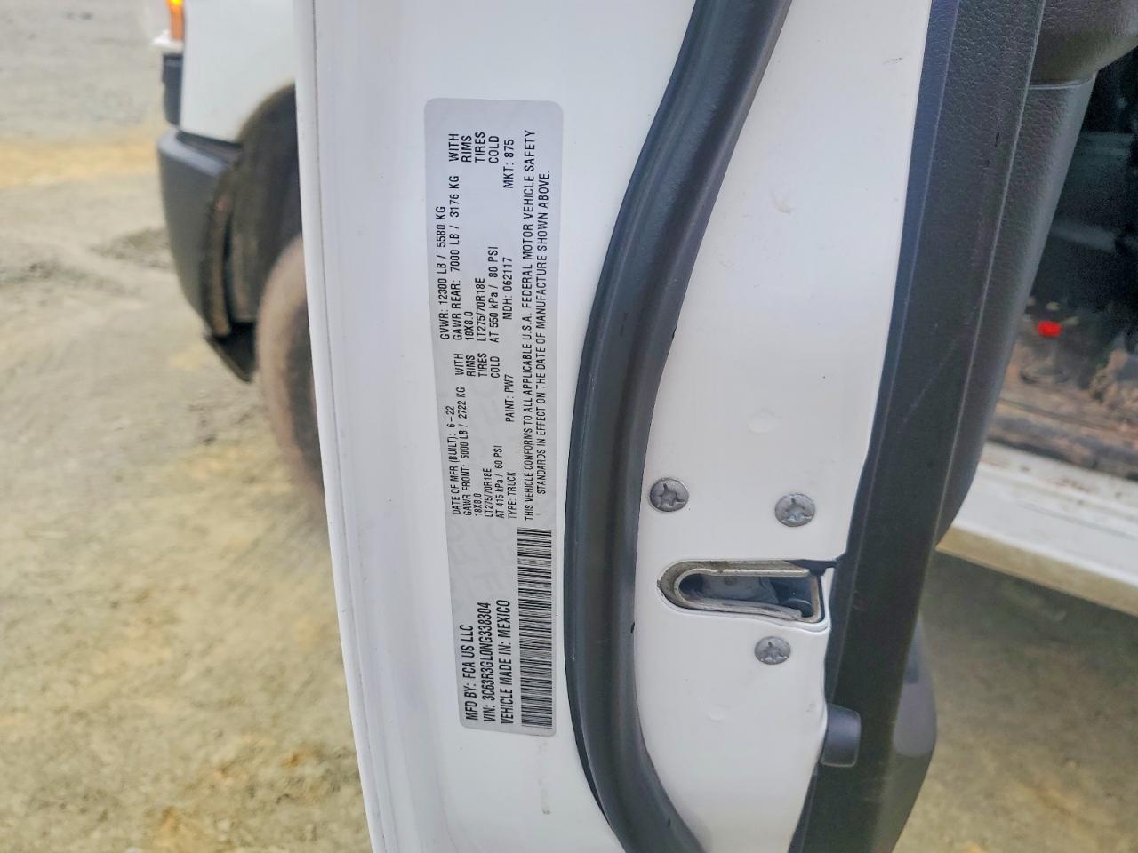 2022 RAM 3500 TRADESMAN photo 37