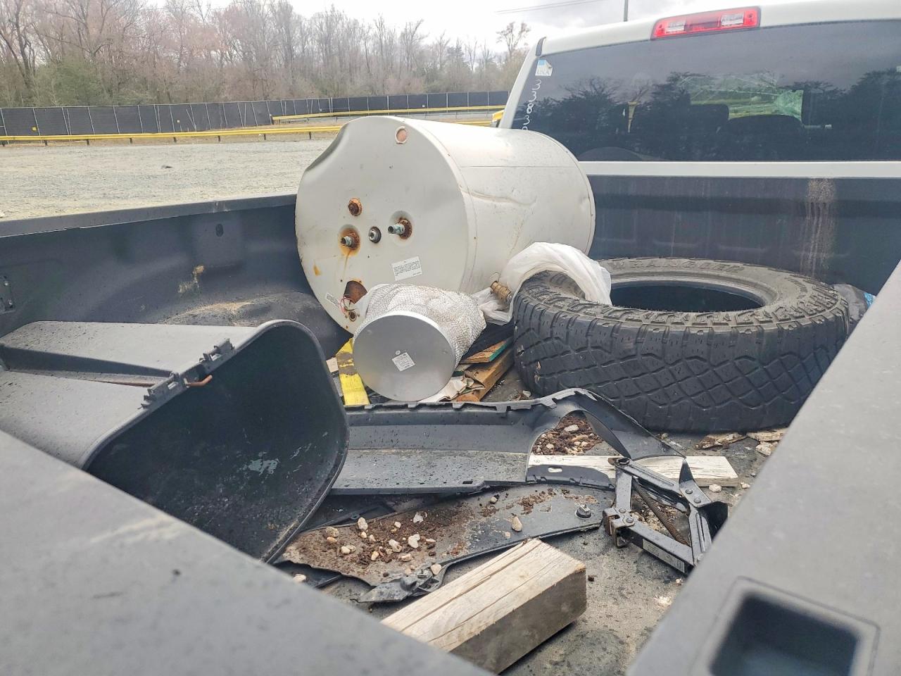 2022 RAM 3500 TRADESMAN photo 28