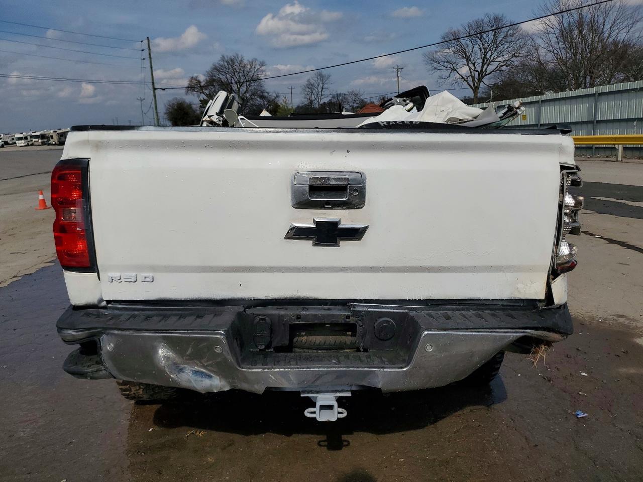 2018 CHEVROLET SILVERADO K1500 LT photo 11