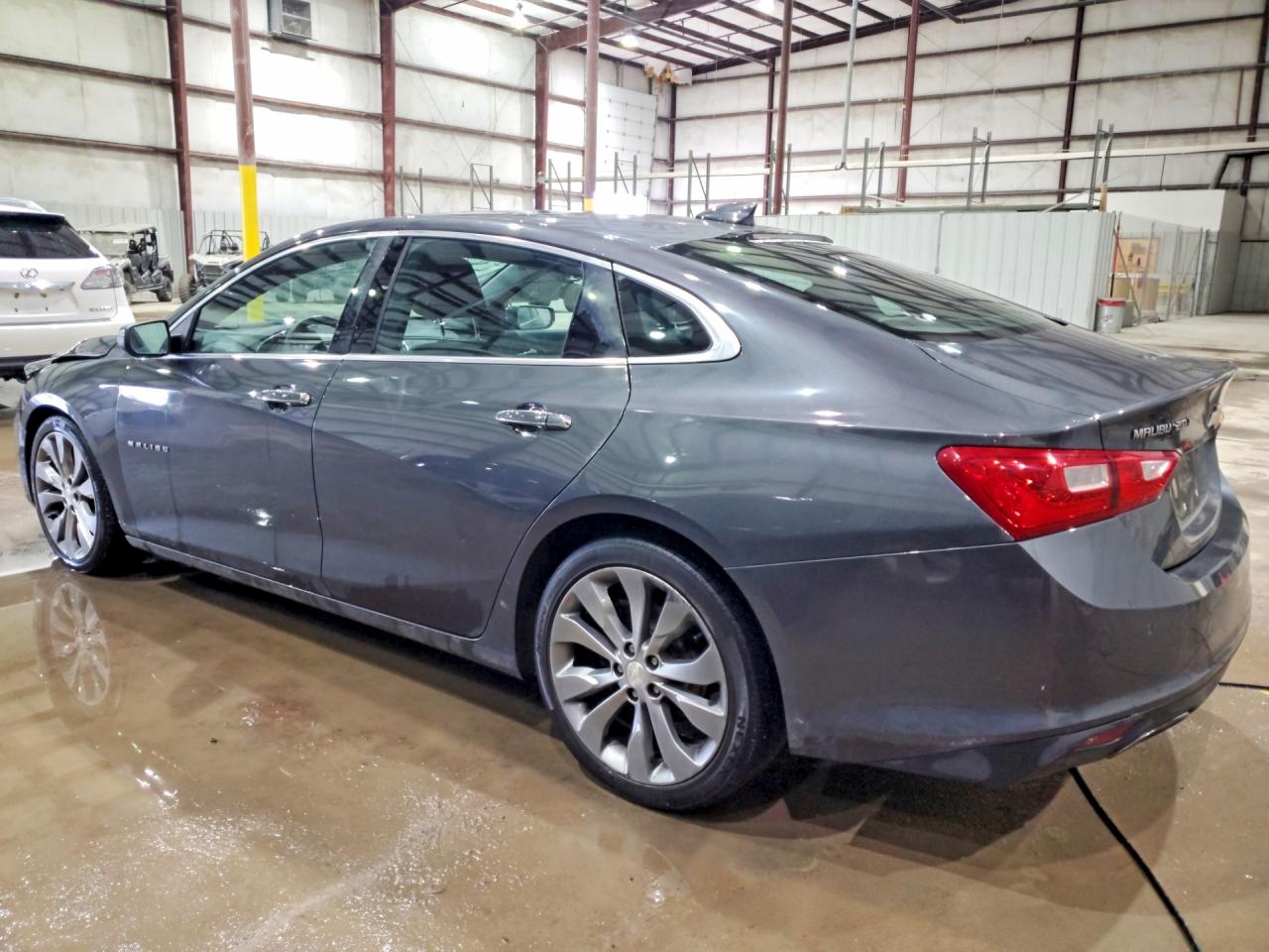 2016 CHEVROLET MALIBU PREMIER photo 3