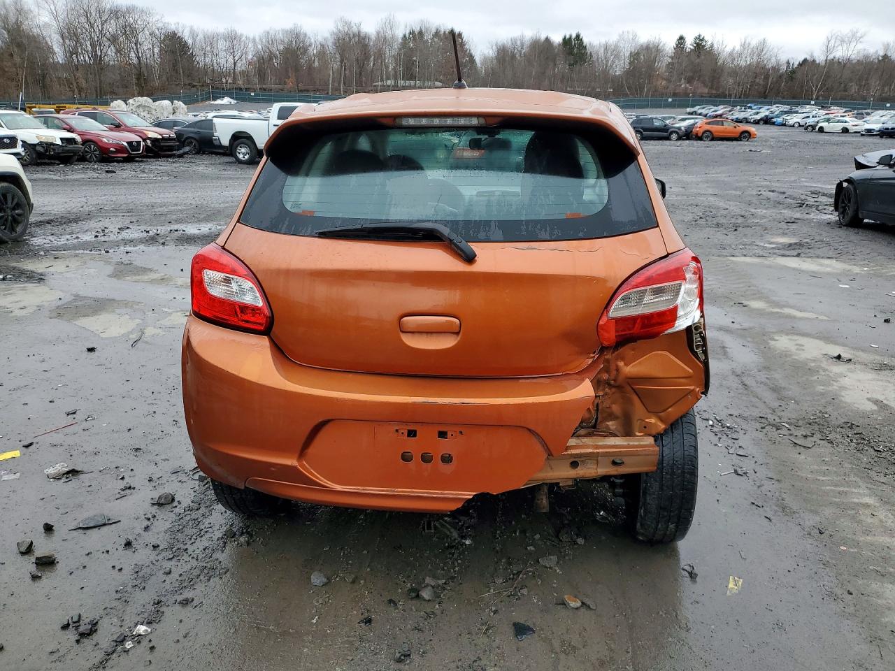 2017 MITSUBISHI MIRAGE ES photo 6