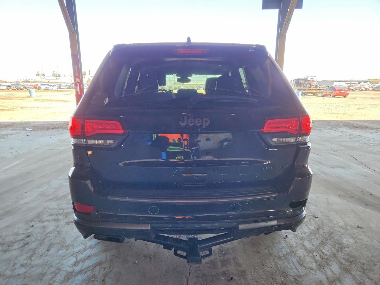2020 JEEP GRAND CHEROKEE LIMITED photo 6