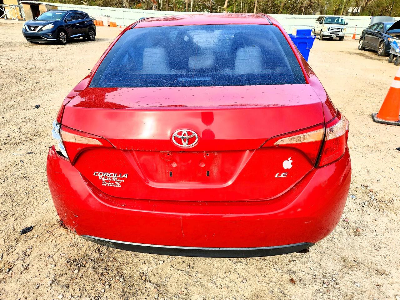 2017 TOYOTA COROLLA LE photo 16