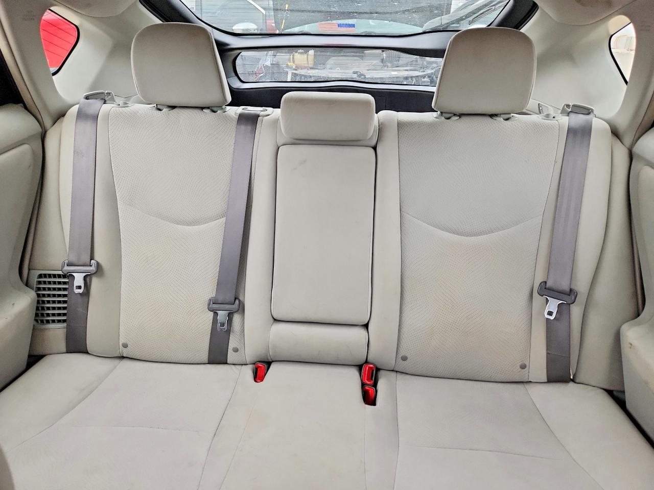 2013 TOYOTA PRIUS THREE photo 10