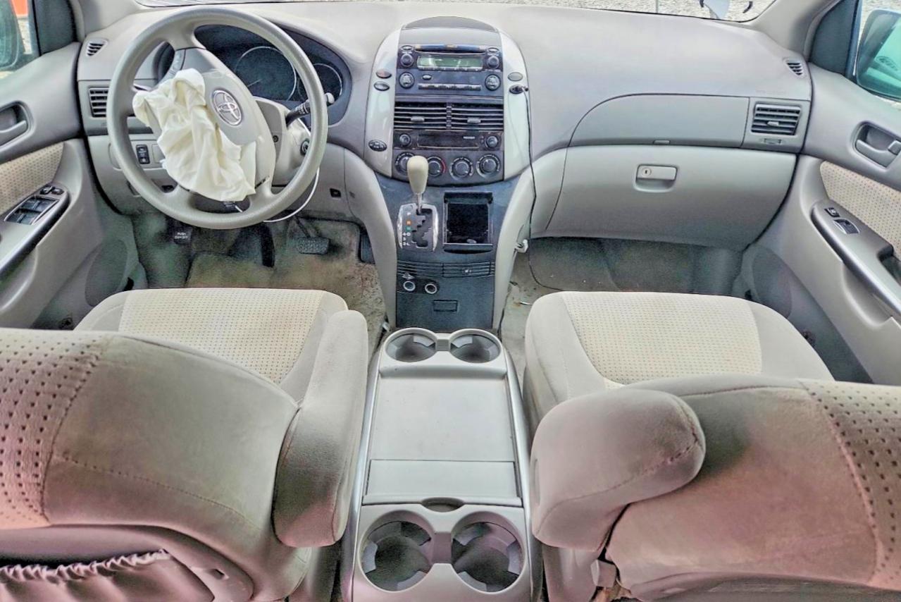 2007 TOYOTA SIENNA LE 7-PASSENGER photo 15