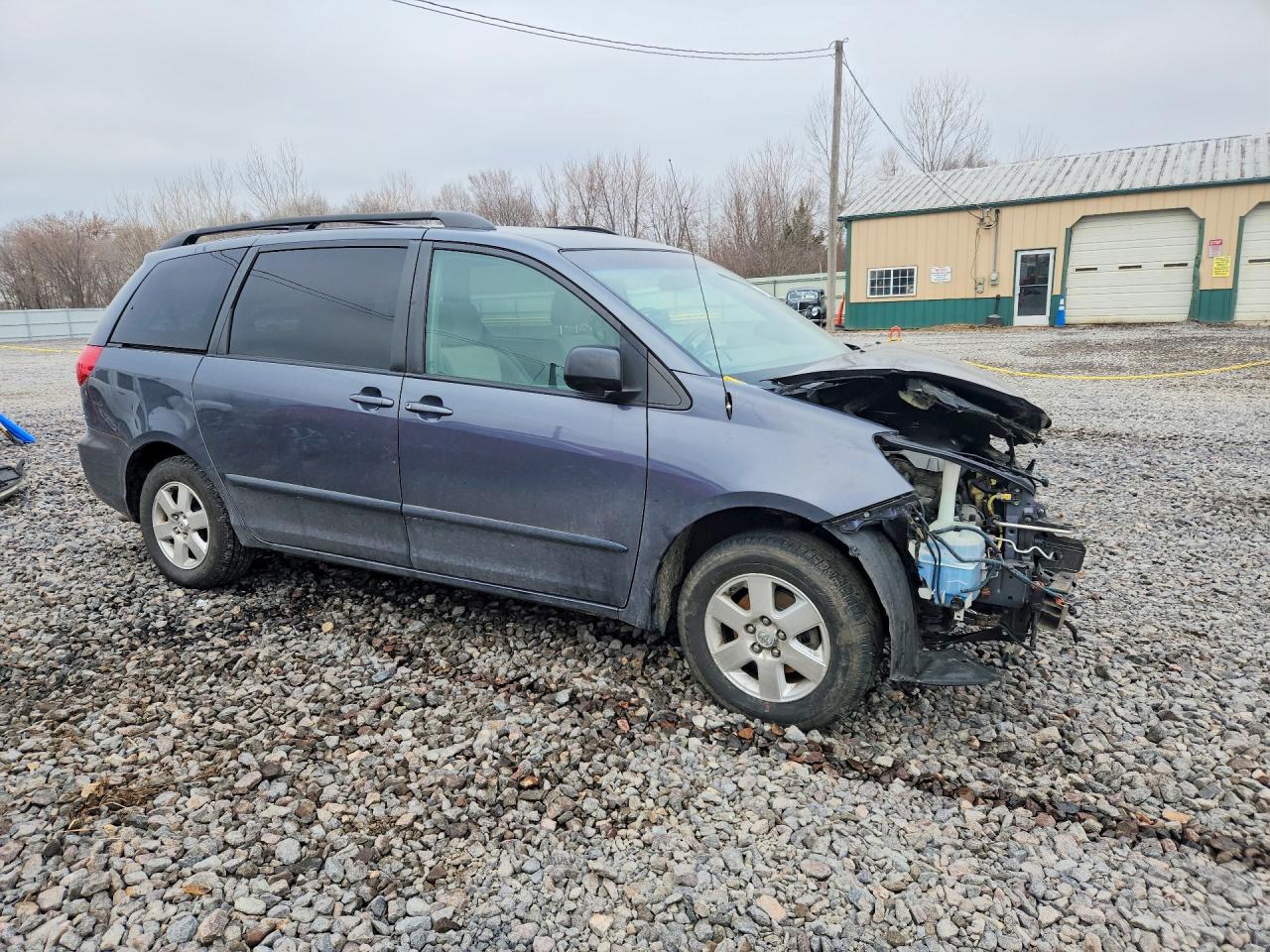 2007 TOYOTA SIENNA LE 7-PASSENGER photo 7