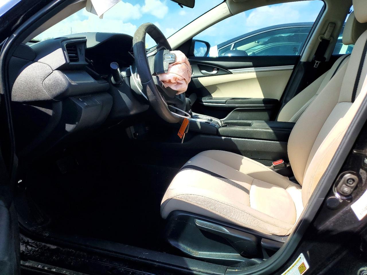 2016 HONDA CIVIC LX photo 7