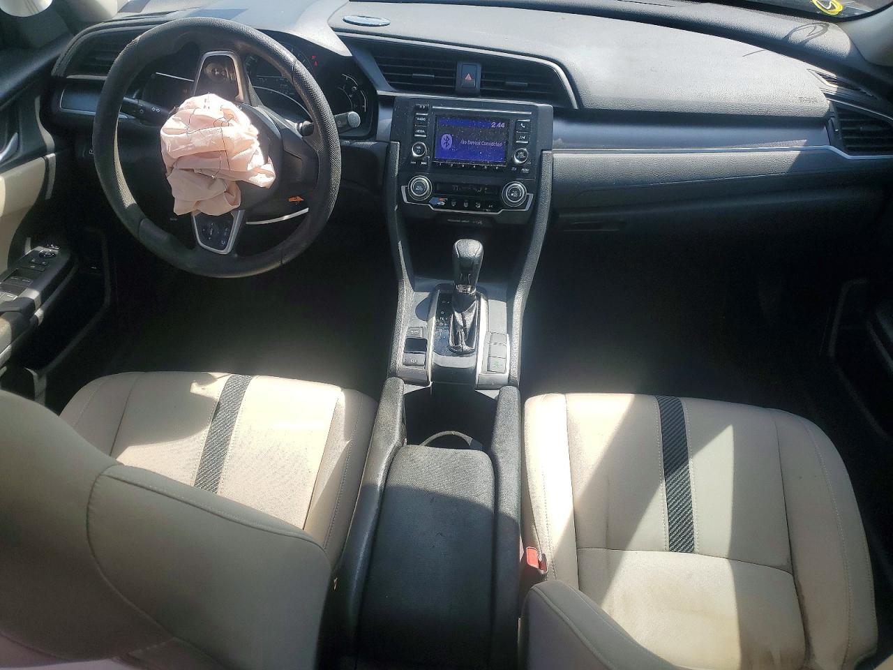 2016 HONDA CIVIC LX photo 8