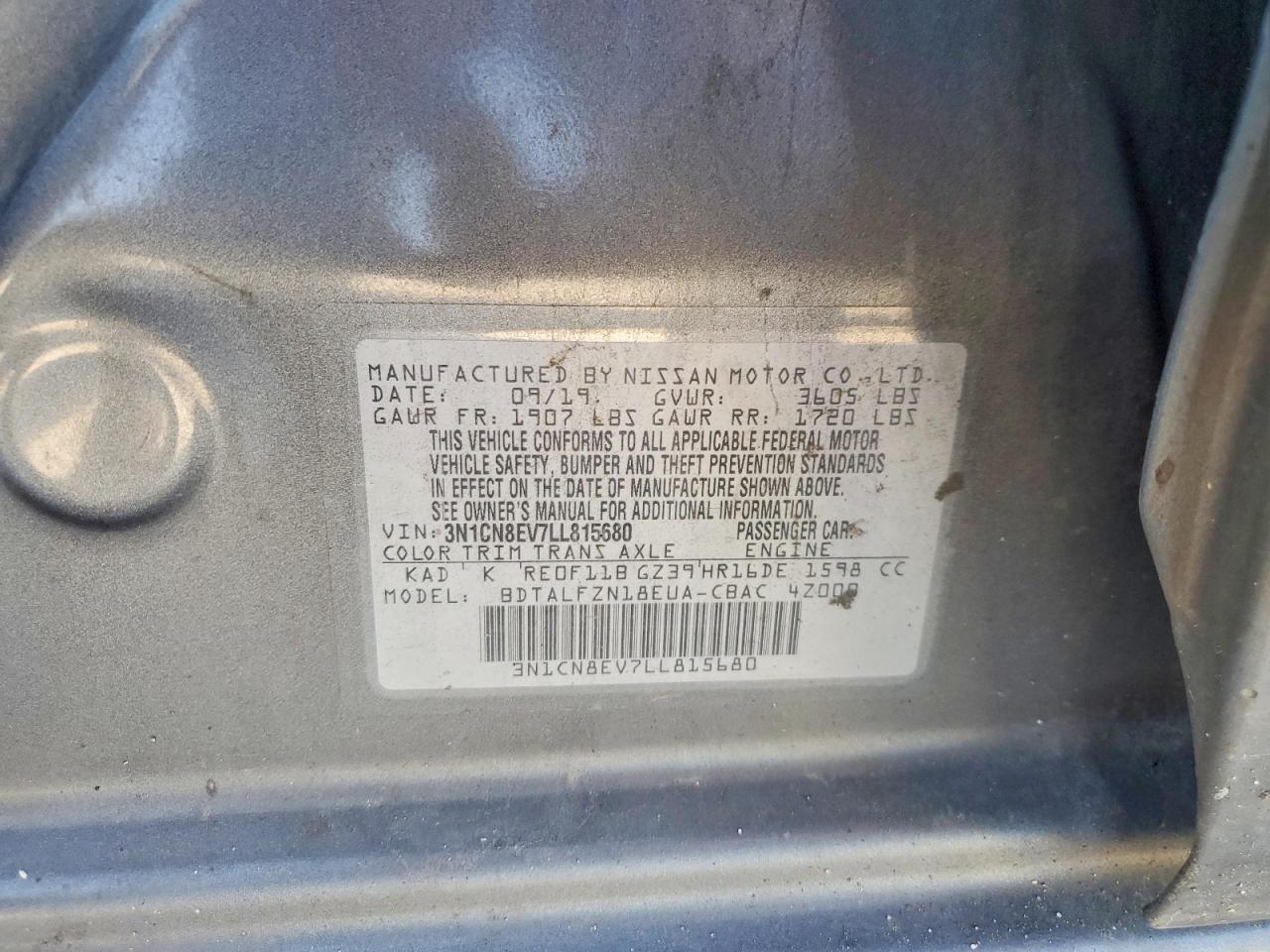 2020 NISSAN VERSA SV photo 23