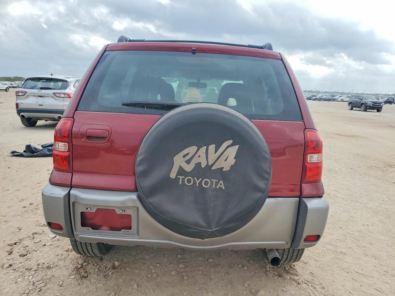 2005 TOYOTA RAV4 BASE photo 11