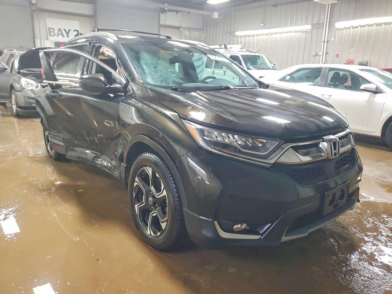 2017 HONDA CR-V TOURING photo 4