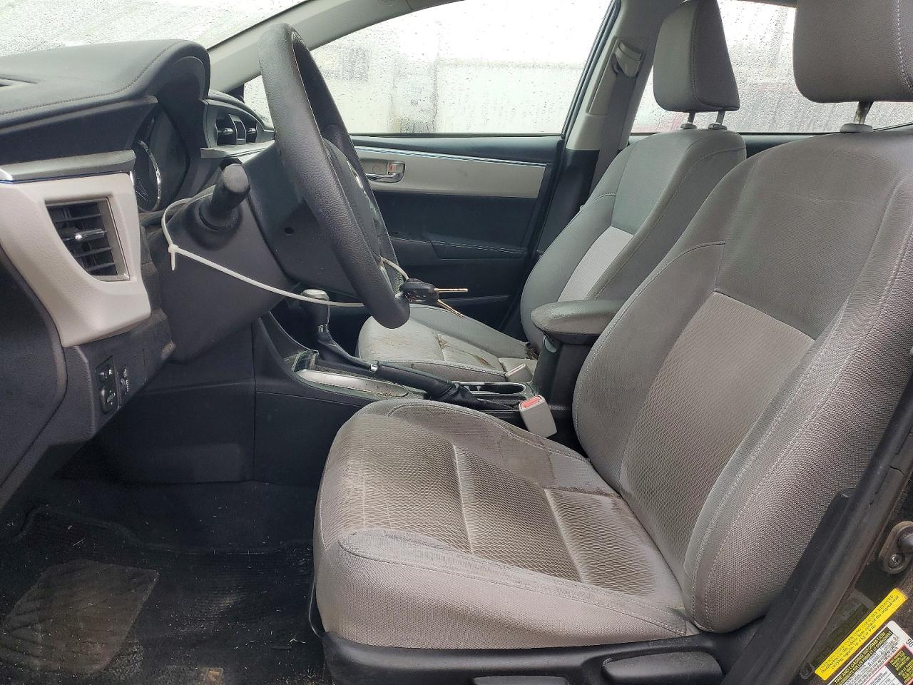 2015 TOYOTA COROLLA LE photo 7