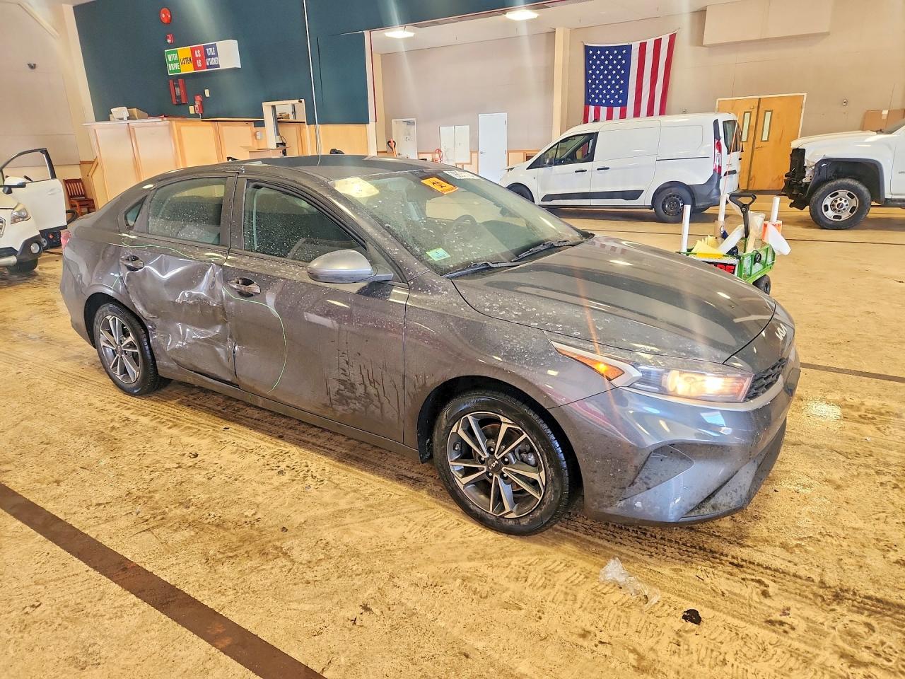 2023 KIA FORTE photo 10