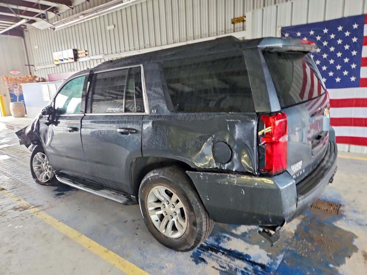 2020 CHEVROLET TAHOE K1500 LT photo 2