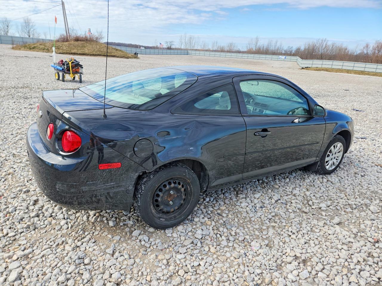 2010 CHEVROLET COBALT LS photo 3
