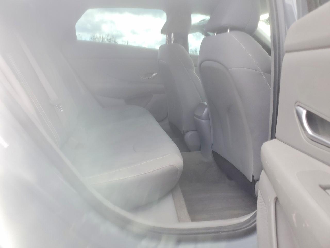 2022 HYUNDAI ELANTRA SEL photo 19