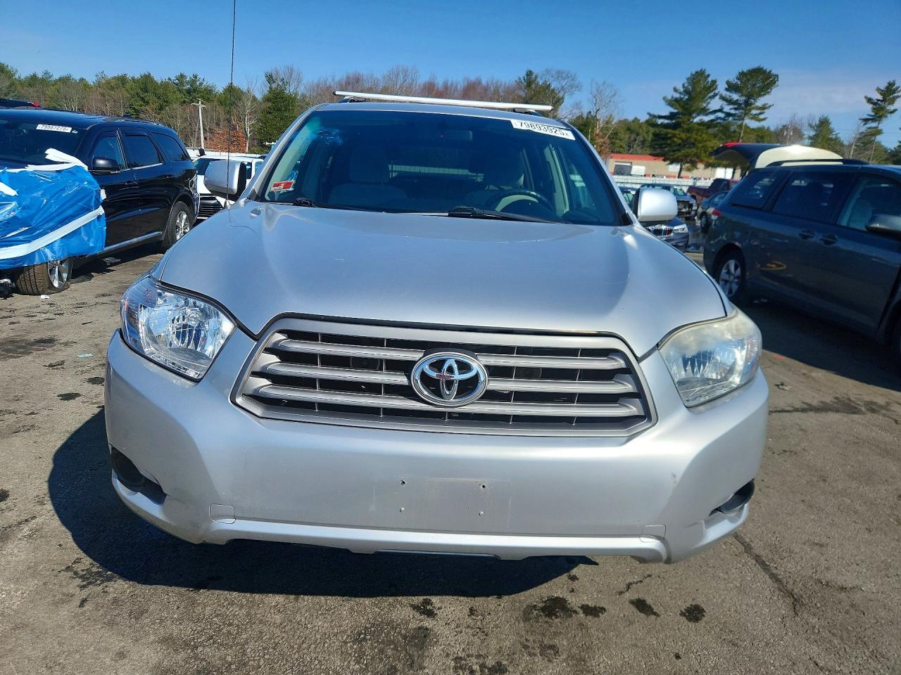 2010 TOYOTA HIGHLANDER BASE photo 9