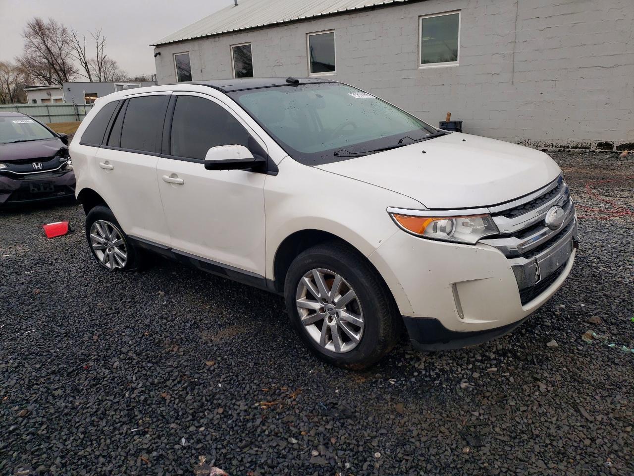 2013 FORD EDGE SEL photo 4